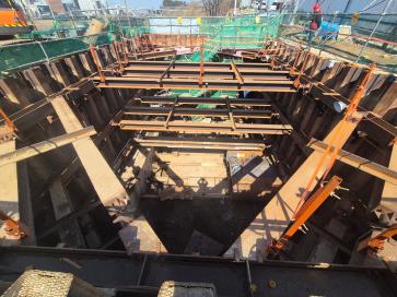 서부간선도로 일반도로화 및 친환경공간 조성공사 10. 보행연결로