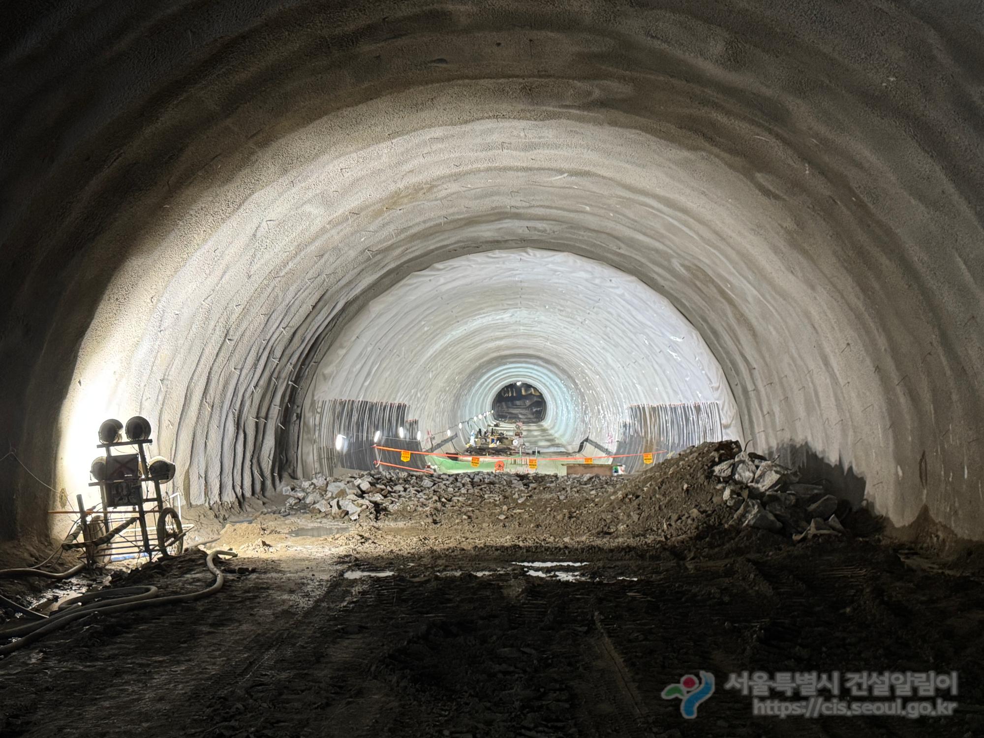 서울도시철도 9호선 4단계 연장사업 2공구 건설공사 공정사진2- 2026-10-17 본선2터널 종 ...